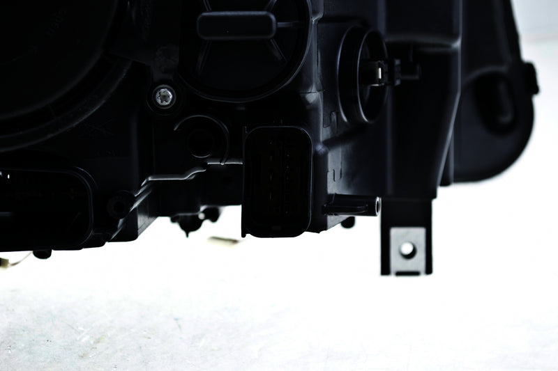 HELLA Headlight Assembly - 010131651