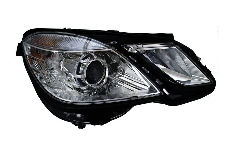 HELLA Headlight Assembly - 010800081