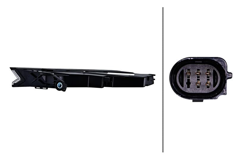 HELLA Tail Light Assembly - 015386581