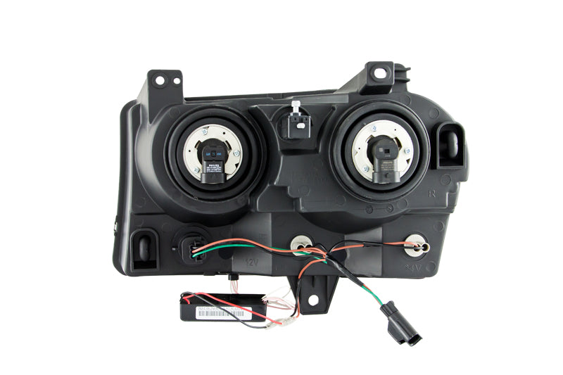 Crystal Headlight Set w/Halo For 2005-2010 Chrysler 300 121138