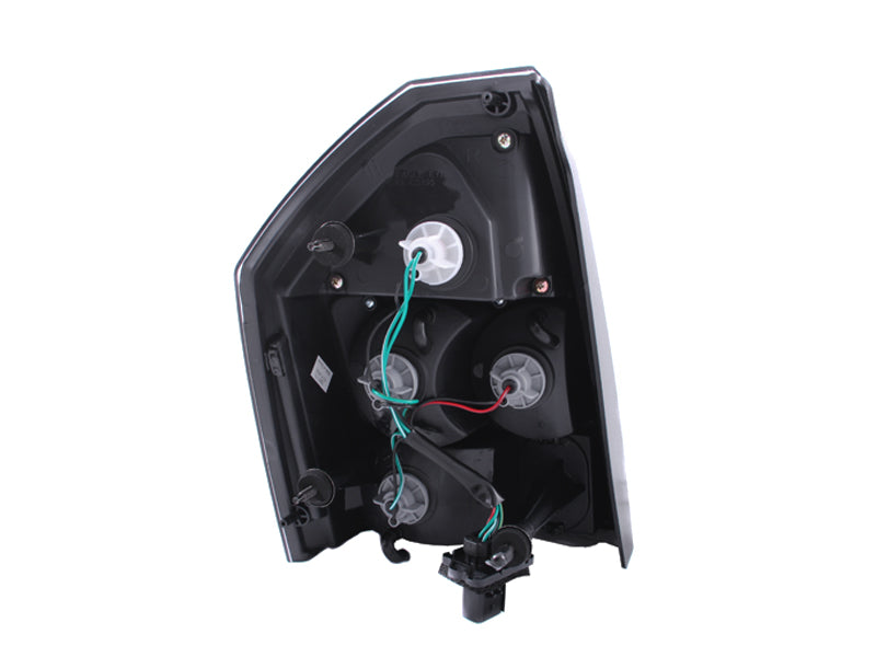 Tail Light Assembly For 2005-2007 Chrysler 300 321010