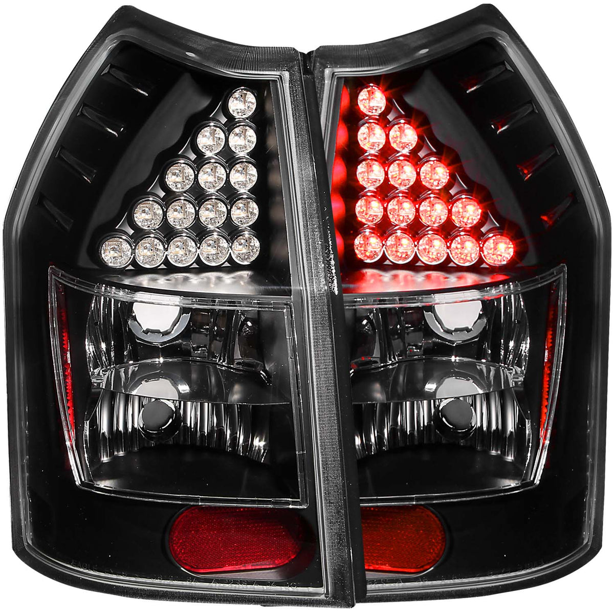 Tail Light Assembly For 2005-2008 Dodge Magnum 321017