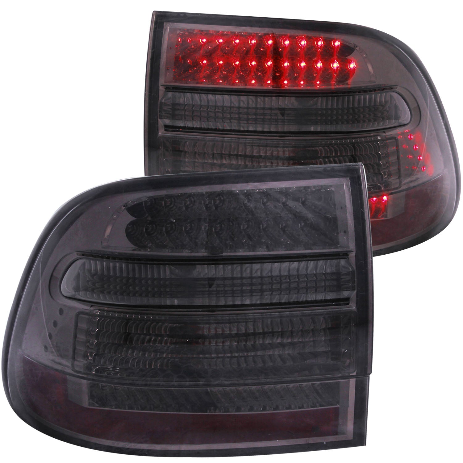 Tail Light Assembly For 2003-2006 Porsche Cayenne 321262