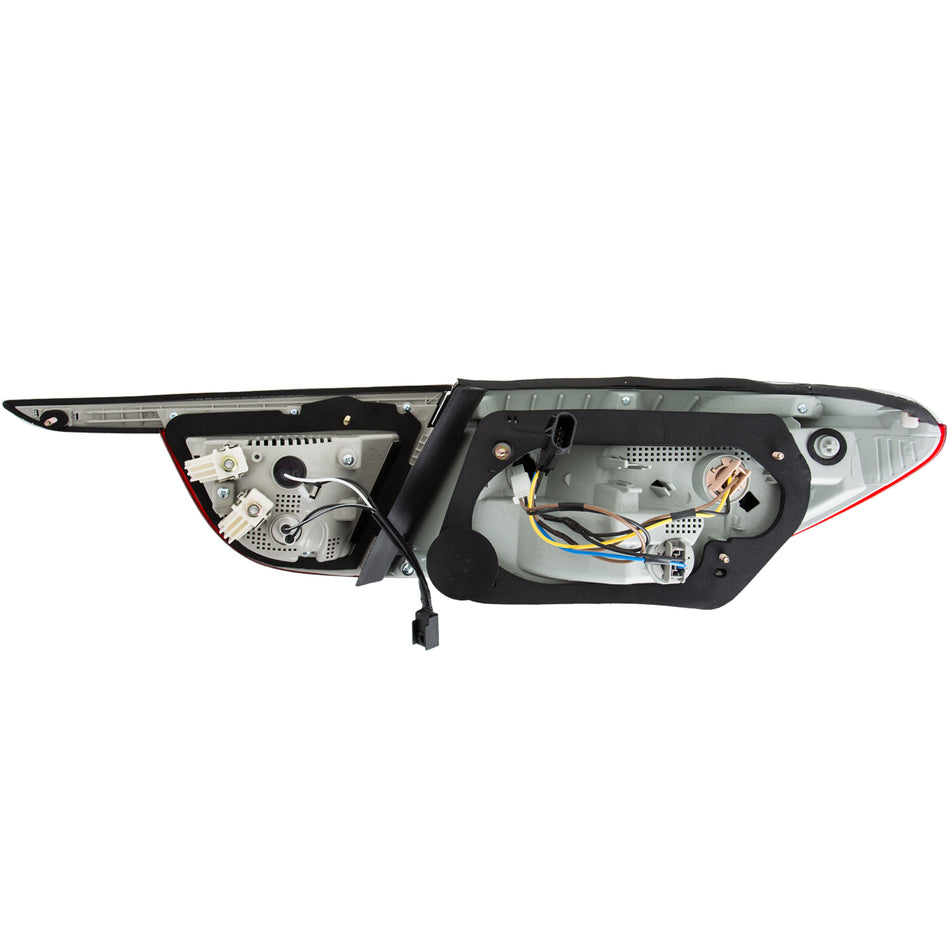 Tail Light Assembly For 2012-2015 Buick Verano 321327