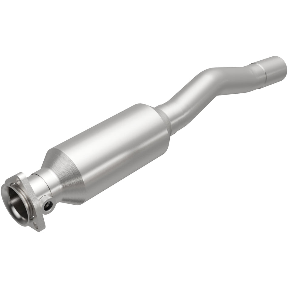 MagnaFlow Direct-Fit California Grade Catalytic Converter - 3322949