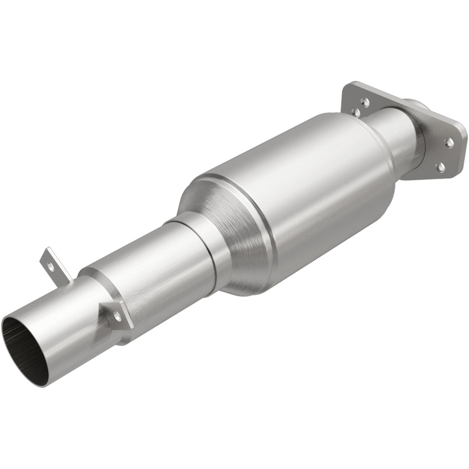 MagnaFlow Direct-Fit California Grade Catalytic Converter - 3391486