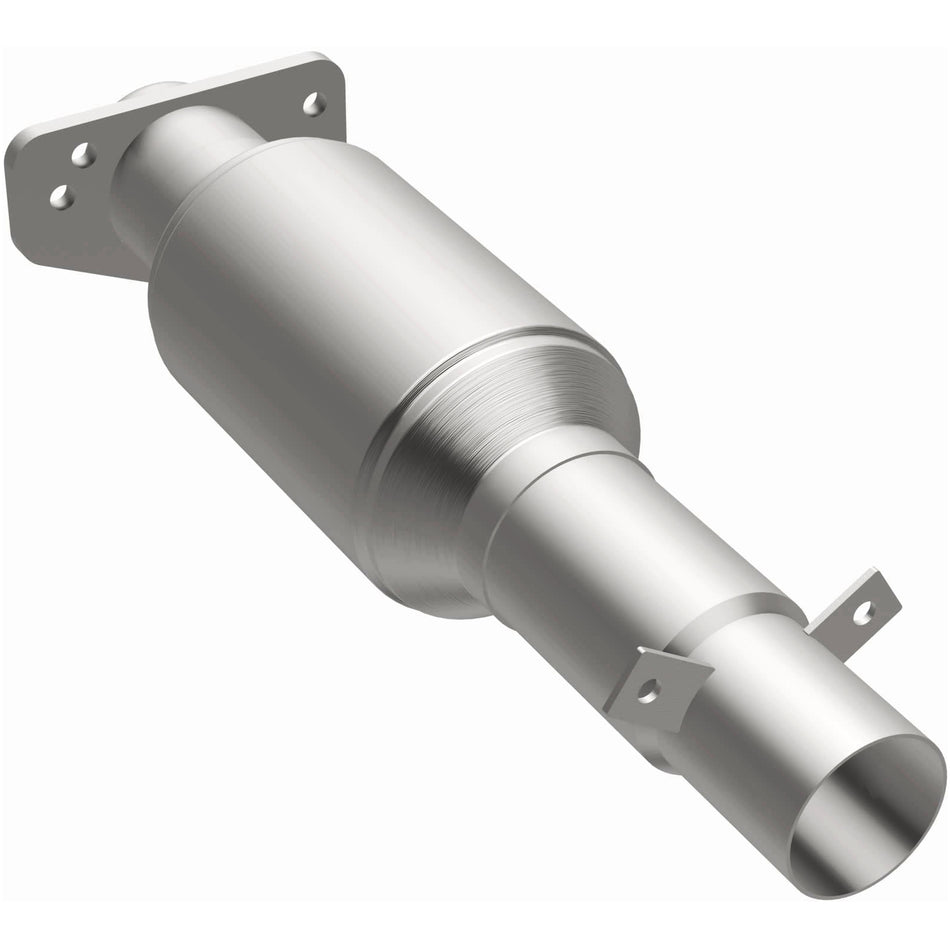 MagnaFlow Direct-Fit California Grade Catalytic Converter - 3391486