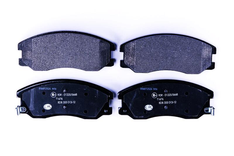 HELLA Brakes DISC BRAKE PAD SET - 355013121