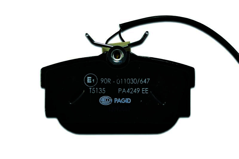 HELLA Brakes DISC BRAKE PAD SET - 355018571