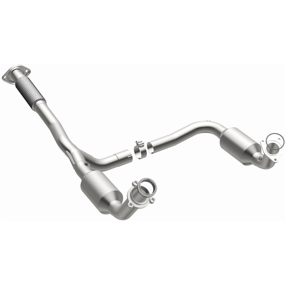 MagnaFlow Direct-Fit California Grade Catalytic Converter - 4451172