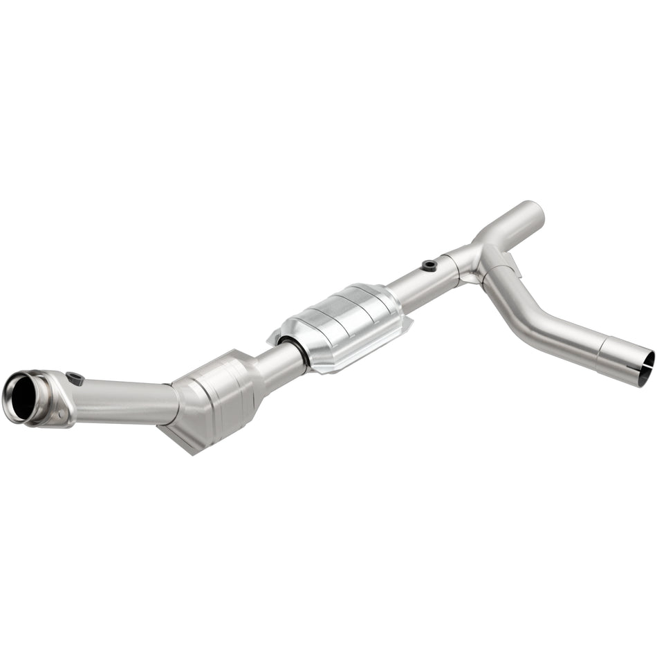 MagnaFlow Direct-Fit California Grade Catalytic Converter - 447157
