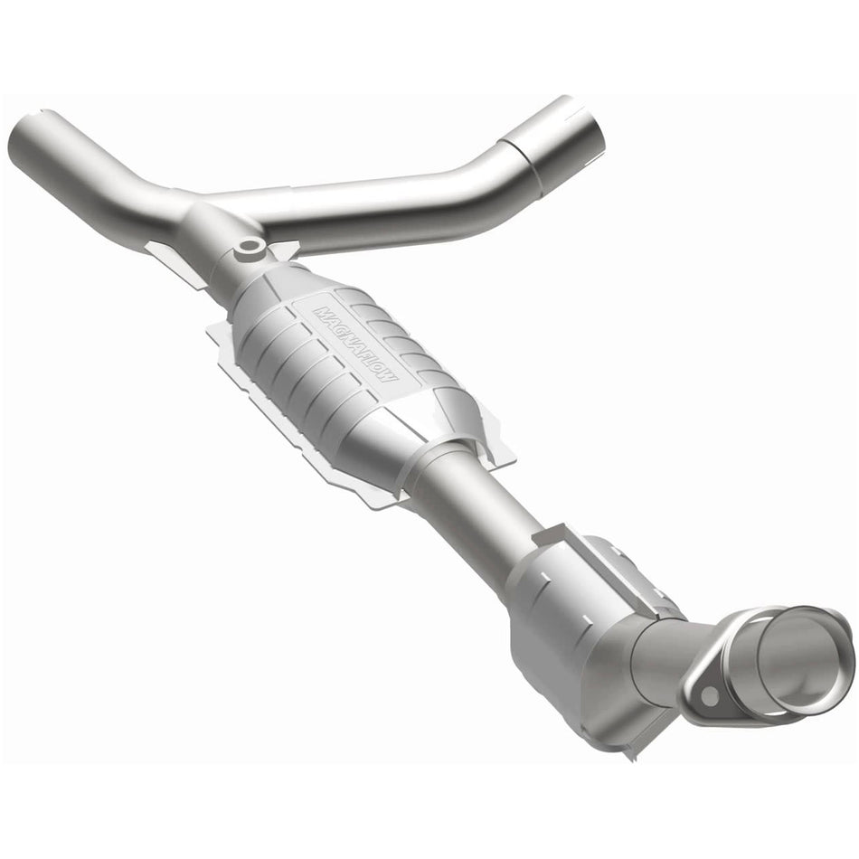 MagnaFlow Direct-Fit California Grade Catalytic Converter - 447159
