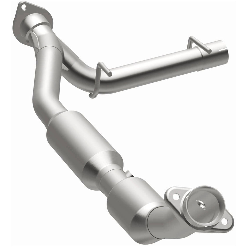 MagnaFlow Direct-Fit California Grade Catalytic Converter - 4583029