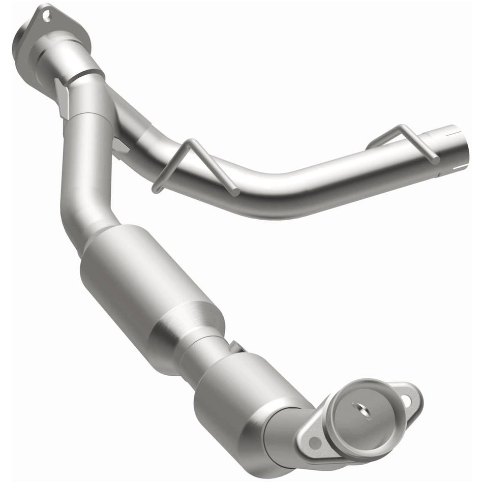 MagnaFlow Direct-Fit California Grade Catalytic Converter - 4583078