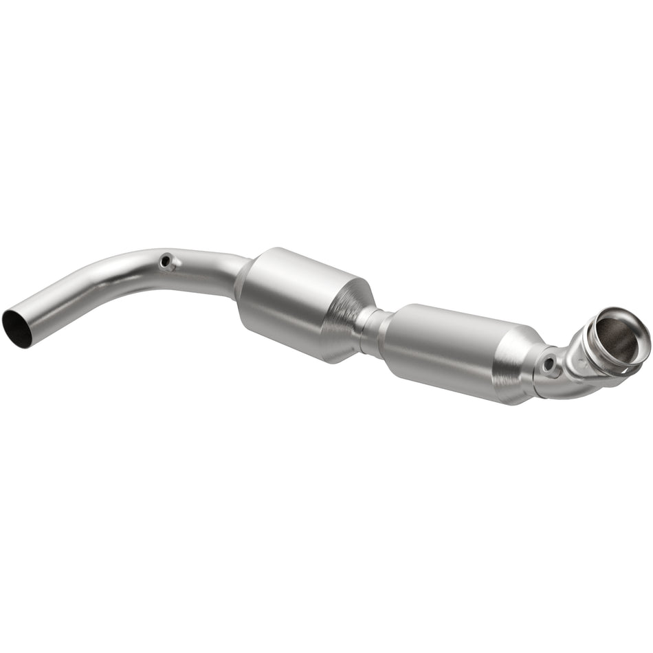 MagnaFlow Direct-Fit California Grade Catalytic Converter - 4583311