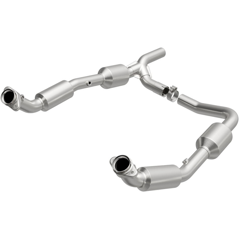 MagnaFlow Direct-Fit California Grade Catalytic Converter - 5481640