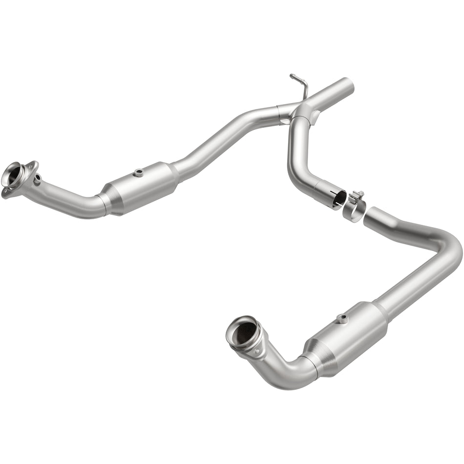 MagnaFlow Direct-Fit California Grade Catalytic Converter - 5551153