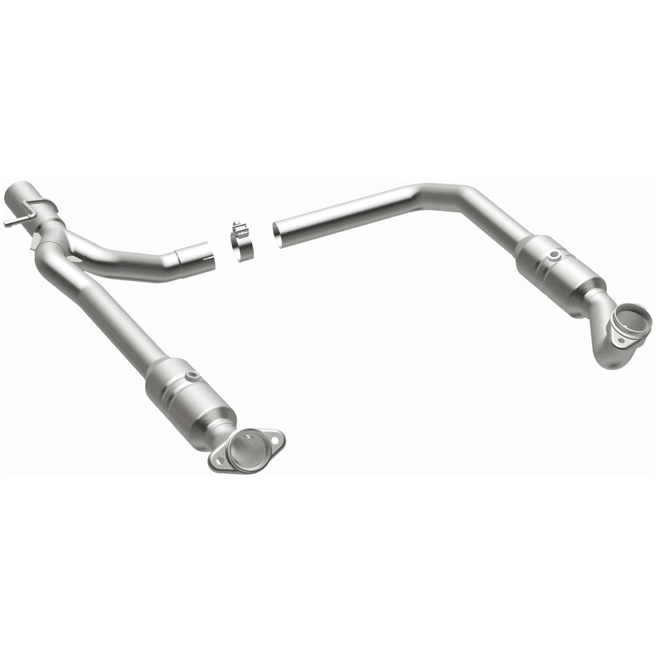 MagnaFlow Direct-Fit California Grade Catalytic Converter - 5551294