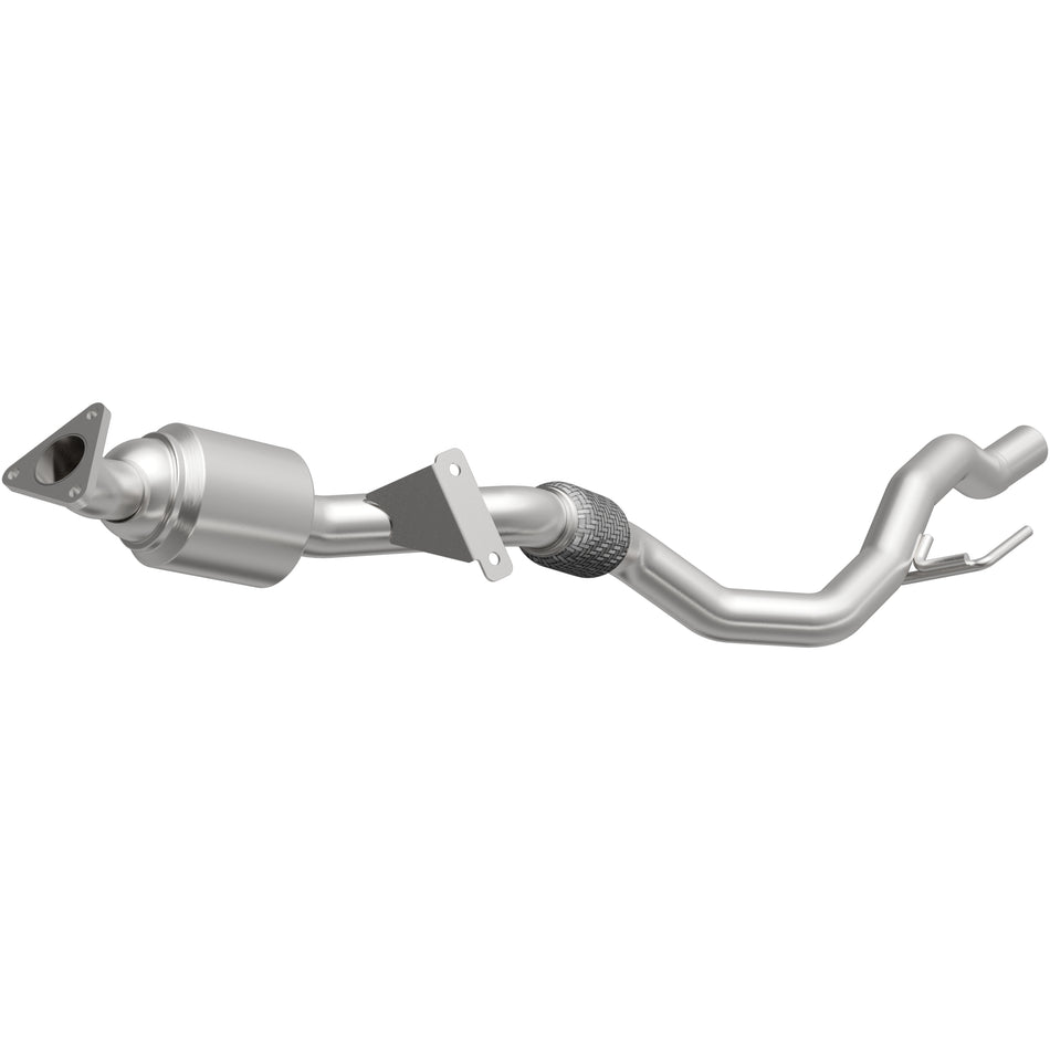 MagnaFlow Direct-Fit California Grade Catalytic Converter - 5551370