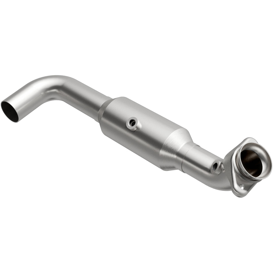 MagnaFlow Direct-Fit California Grade Catalytic Converter - 5551419