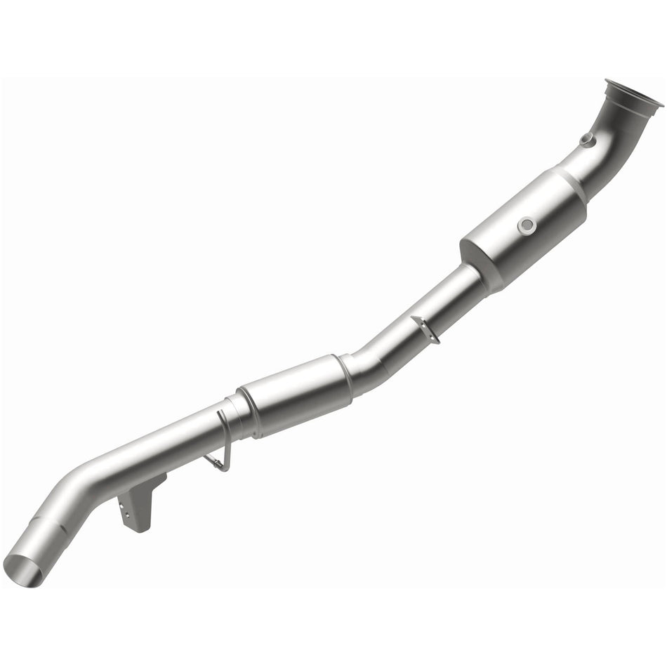 MagnaFlow Direct-Fit California Grade Catalytic Converter - 5551552