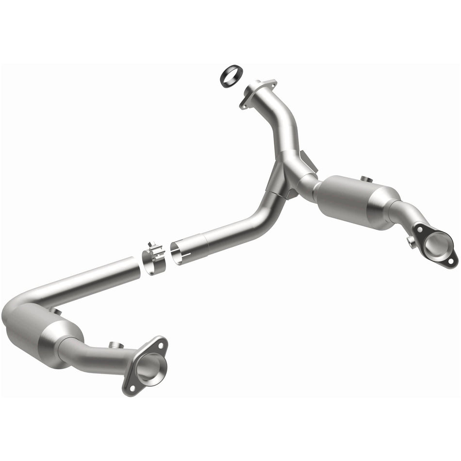 MagnaFlow Direct-Fit California Grade Catalytic Converter - 5551598
