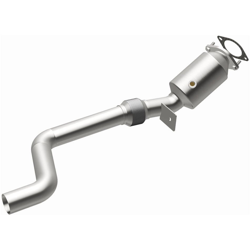 MagnaFlow Direct-Fit California Grade Catalytic Converter - 5561422
