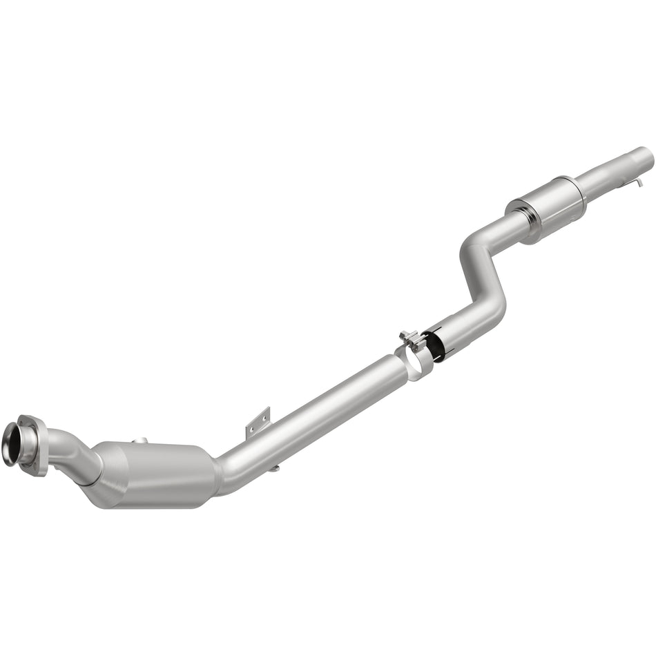 MagnaFlow Direct-Fit California Grade Catalytic Converter - 5561569