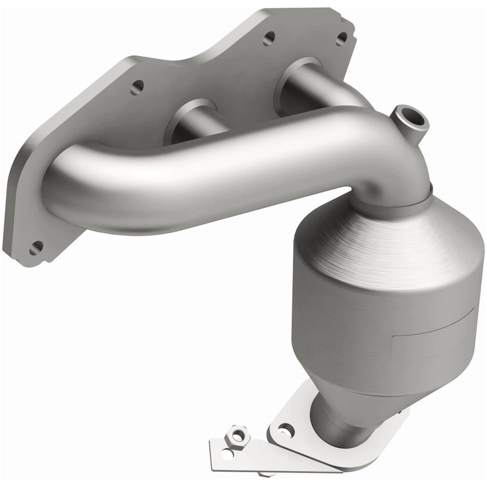 MagnaFlow Direct-Fit California Grade Catalytic Converter - 5582250