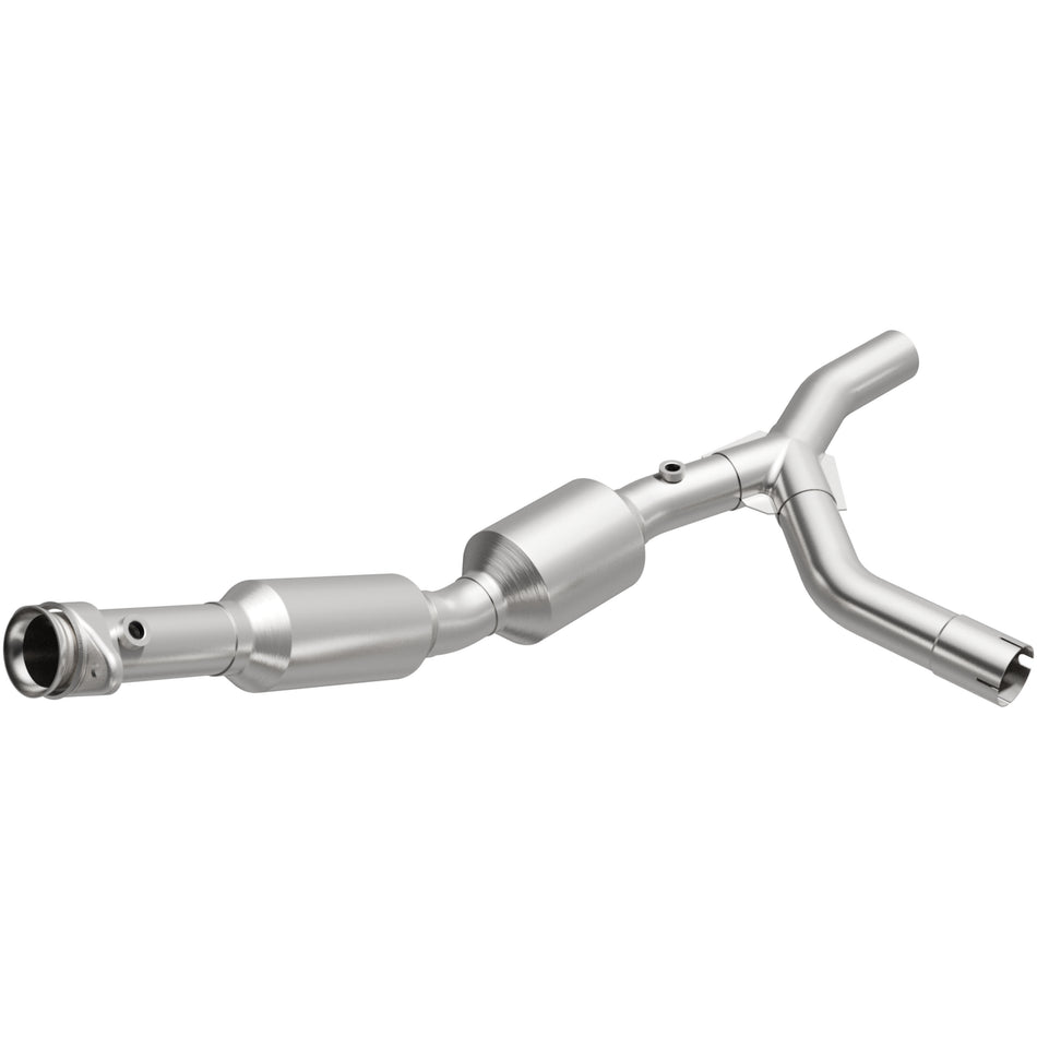 MagnaFlow Direct-Fit California Grade Catalytic Converter - 5582310