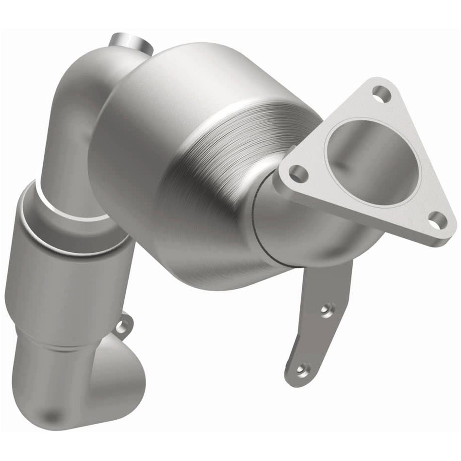 MagnaFlow Direct-Fit California Grade Catalytic Converter - 5582585