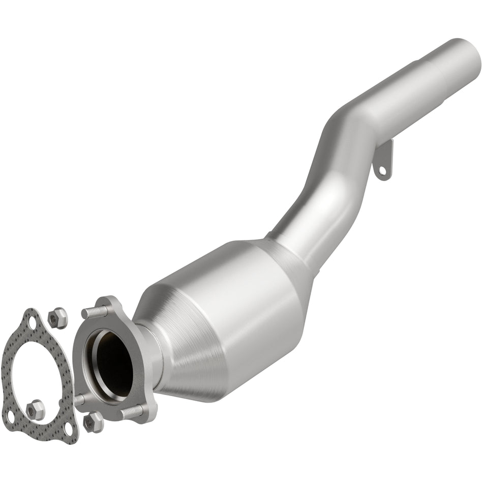 MagnaFlow Direct-Fit California Grade Catalytic Converter - 5592597